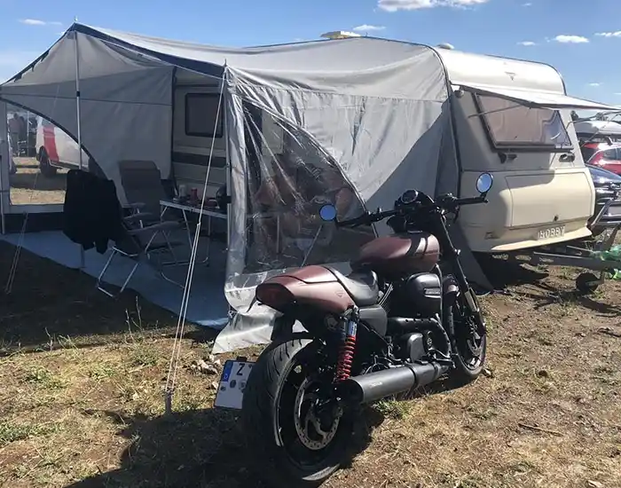 Harley 750