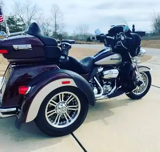 Ride with Tri Glide