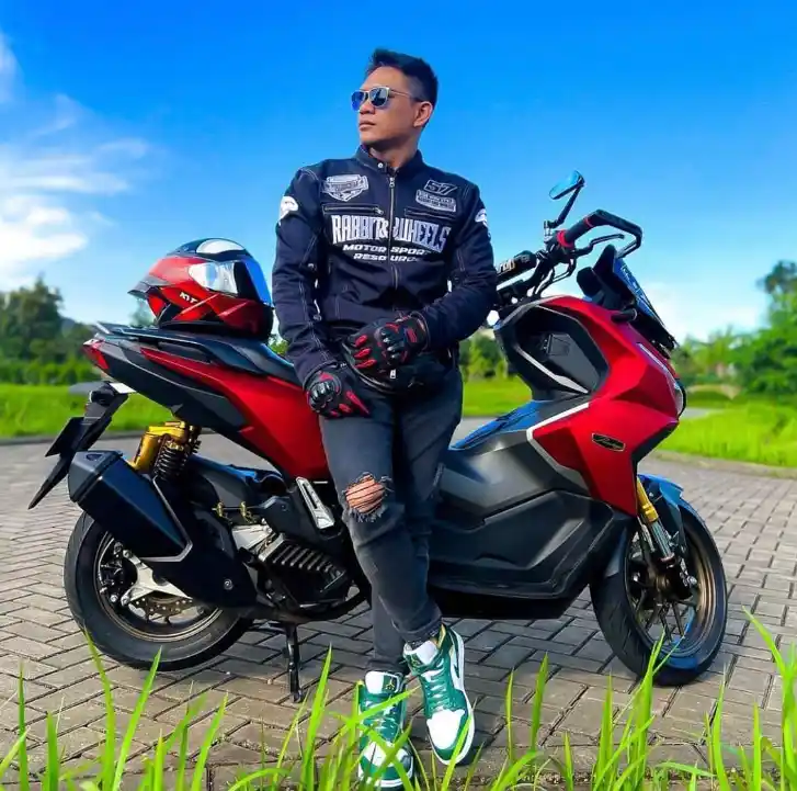 Honda ADV150