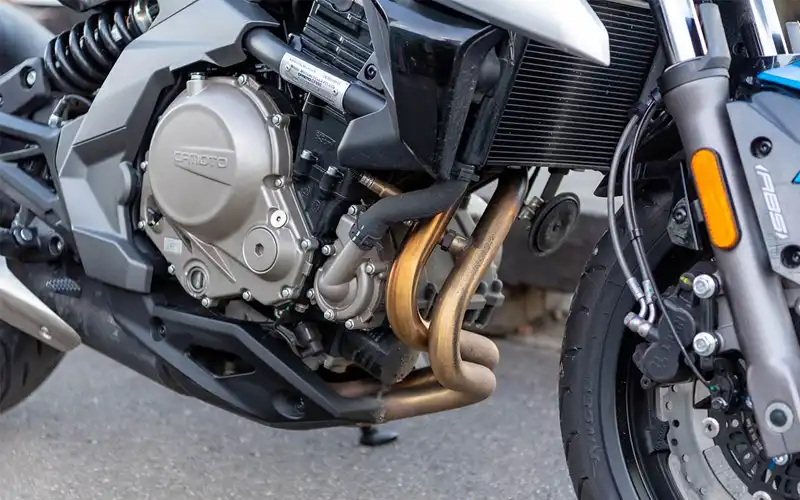 650nk Engine Type and Displacement